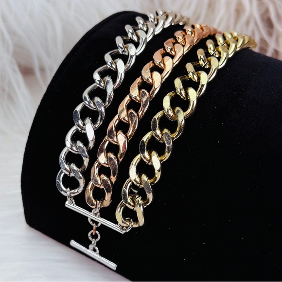 Beautiful, silvertone goldtone rose tone, tricolored, chunky chain bracelet - Picture 8 of 9